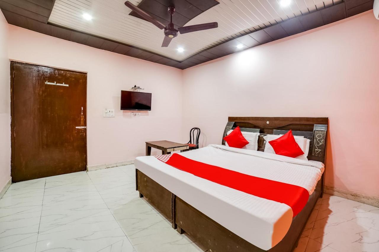 Oyo 70288 Happy Dhaba Hotel Sonipat Ngoại thất bức ảnh