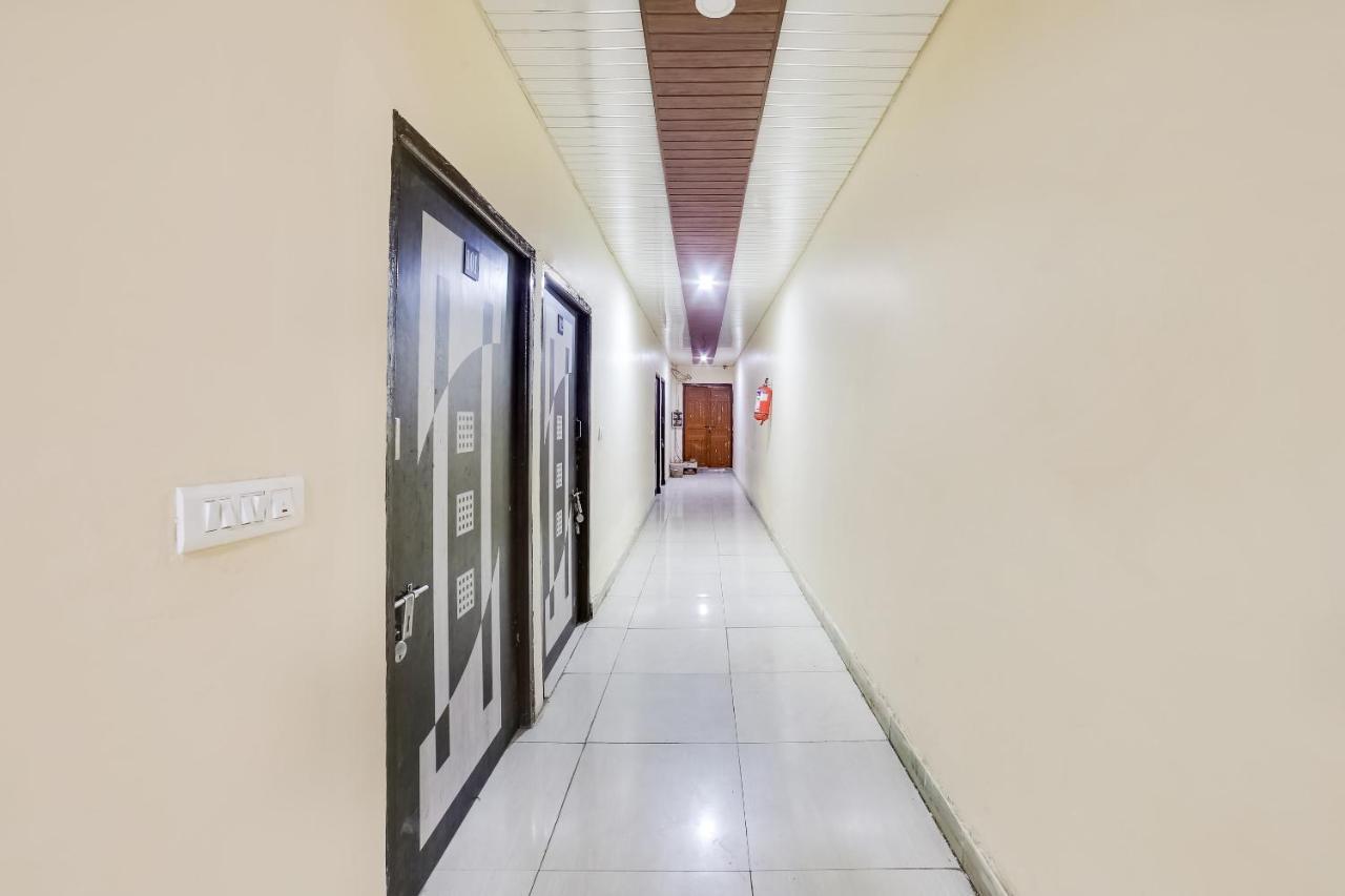 Oyo 70288 Happy Dhaba Hotel Sonipat Ngoại thất bức ảnh